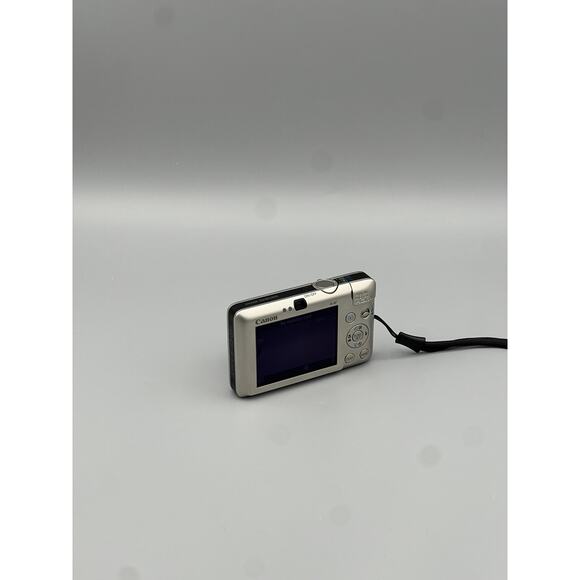 📸 Canon PowerShot SD780 IS Digital Camera | 12.1MP | Silver - Picture 5 of 6